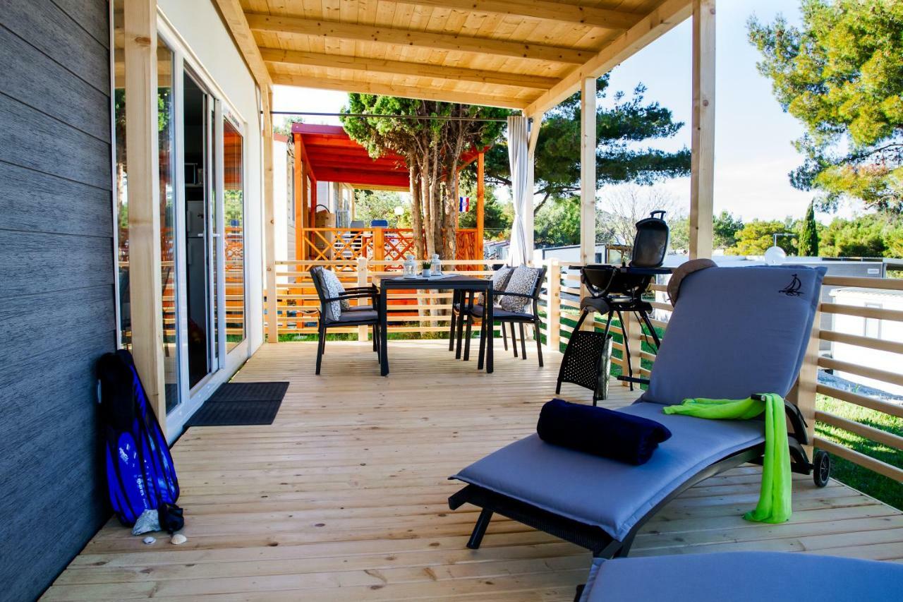 Adrijela Mobile Home イェゼラ エクステリア 写真