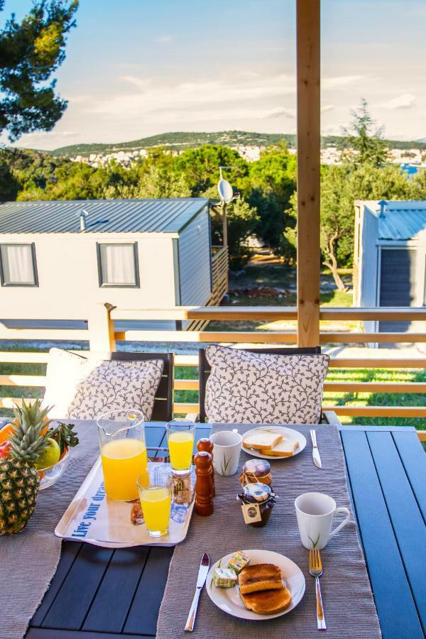 Adrijela Mobile Home イェゼラ エクステリア 写真